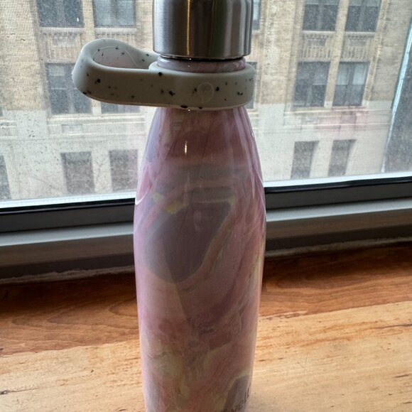 S'well 17oz Insulated Water Bottle in Geode Rose (marbled pink & lilac) - Picture 11 of 13